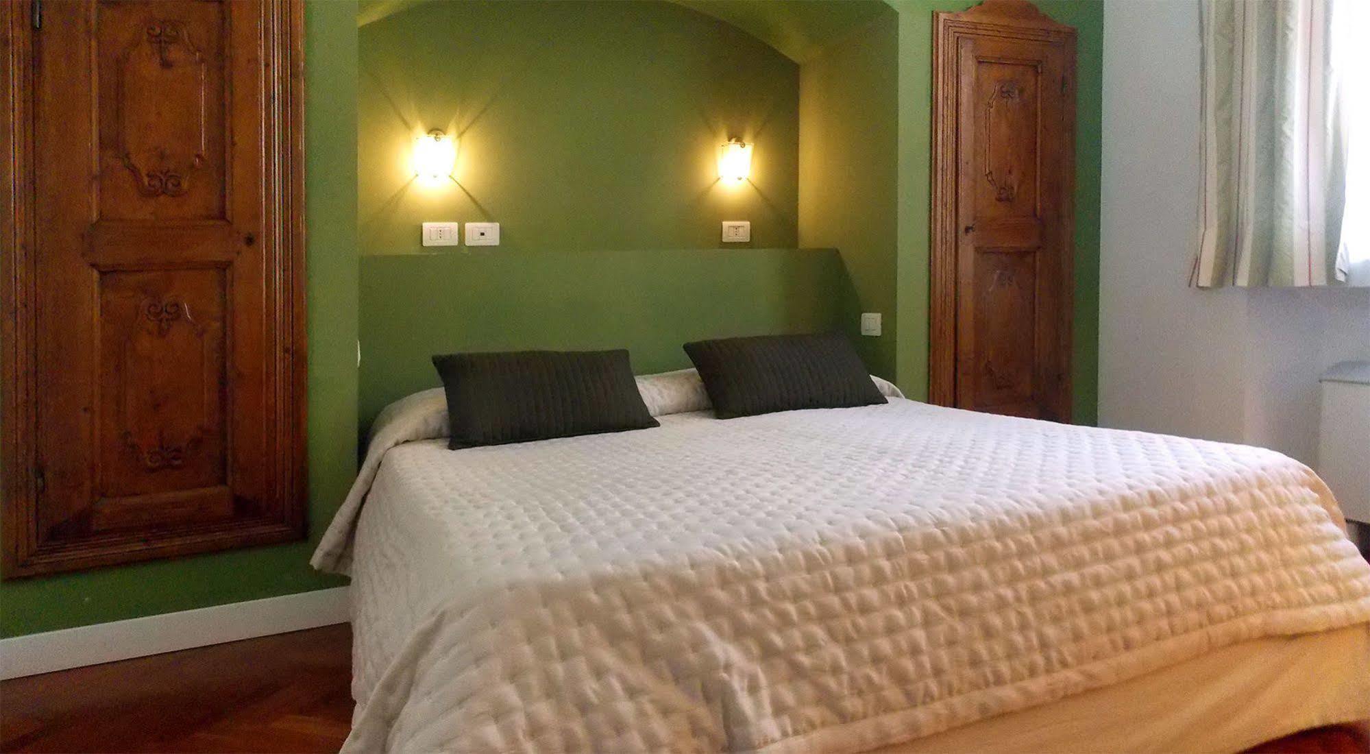 B&B Cesena5 Milano Eksteriør billede