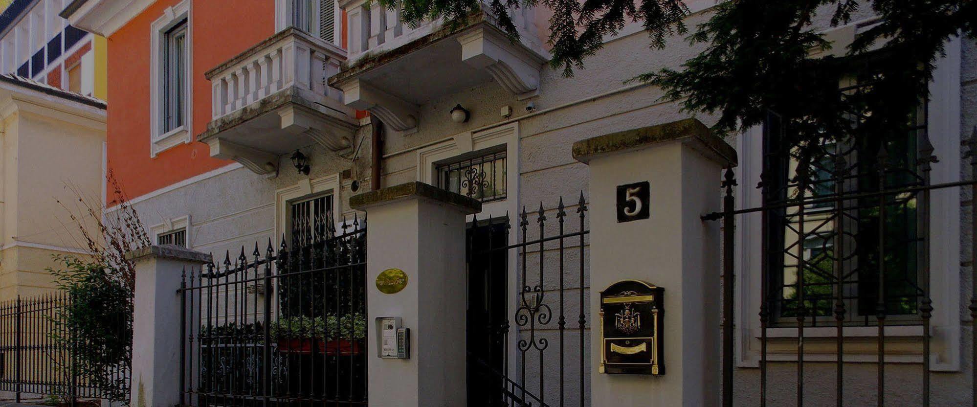 B&B Cesena5 Milano Eksteriør billede